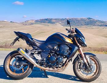 Kawasaki  z750r 