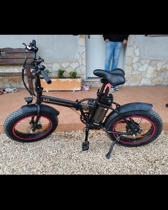 bicicletta elettrica SmartWay M1 