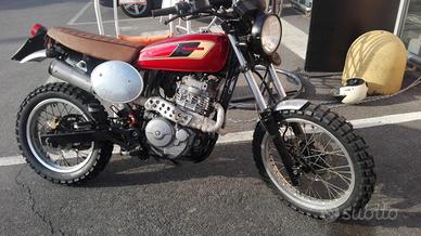 SCRAMBLER Honda SLR 650