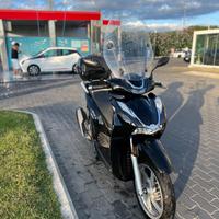 Scooter Sh 350