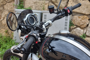 Triumph Scrambler xc 1200