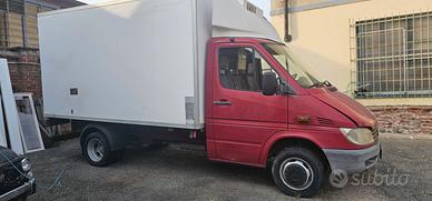 Mercedes sprinter