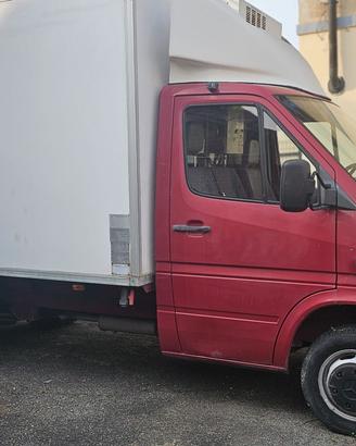 Mercedes sprinter