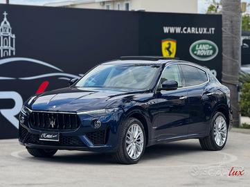 Maserati Levante 3.0 DS V6 Gransport 250CV TETTO