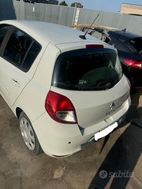RENAULT CLIO 1.2 G 55KW 5M 5P (2010) RICAMBIO USAT