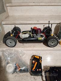 Auto RC a scoppio 1/7