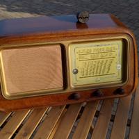 Radio vintage anni '50-CGE m.2515 funzionante