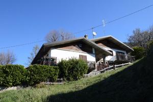 3 LOCALI A EMARESE