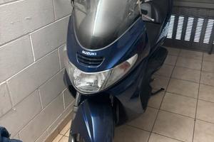 Suzuki Burgman 250