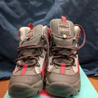 scarponcini da montagna 