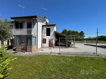 CASA INDIPENDENTE A CURTAROLO