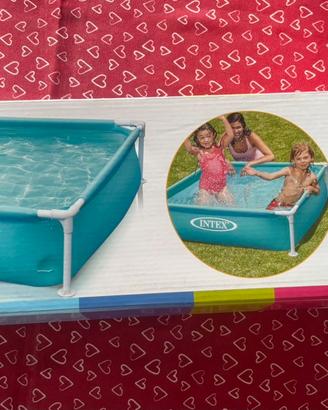 Piscina quadrata da giardino per bambini