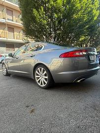 Jaguar XF 2.7 automatica