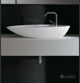 Lavabo bagno da appoggio in ceramica