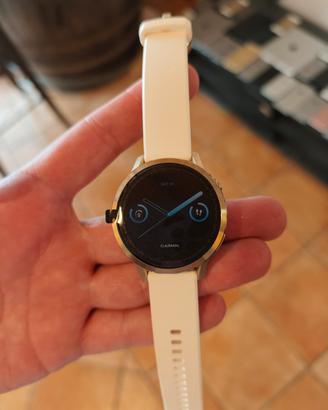 Garmin Venu 4 41mm bianco oro nuovo