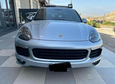 PORSCHE Cayenne 2ªs.'10-'18 - 2016