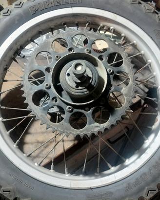 Ruote complete honda 250 del 82/83
