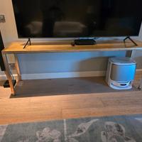 Tavolo mobile TV in metallo stile industrial