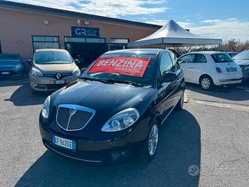 Lancia Ypsilon 1.2 BENZINA 69CV DIVA 2011