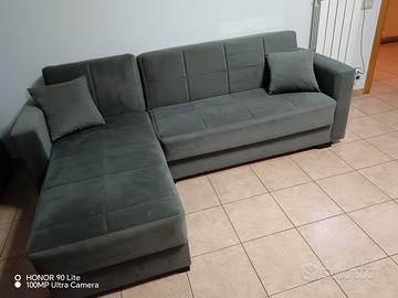 divano 3 posti con chaise-longue, cassettoni 