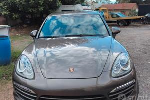 Porsche Cayenne 3.0td V6 160.000km