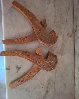 schiaccianoci im legno
