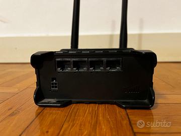 Router LTE dual SIM Teltonika RUT950 - Senza PSU