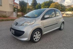 Peugeot 107 1.4 HDi 3p. Plaisir