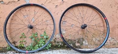 Route Gravel Fulcrum rapid red 5 db 700c