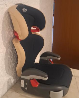 Seggiolino auto Graco con schienale removibile8