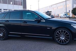 Mercedes C220 cdi AMG FIRST