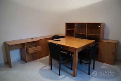 Arredo soggiorno in legno anni 70