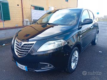 lancia Ypsilon 98000km 