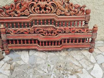 Letto in massello intagliato fine '800