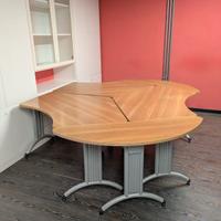 Scrivania da ufficio usata