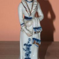 STATUINA IN PORCELLANA GIAPPONESE "MISAKI"