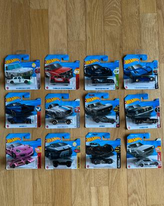 Hot wheels lotto di 23 macchinine 1:64