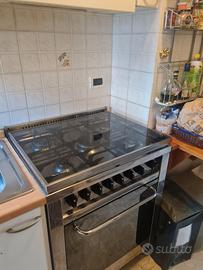 Cucina a gas e forno elettrico Lofra