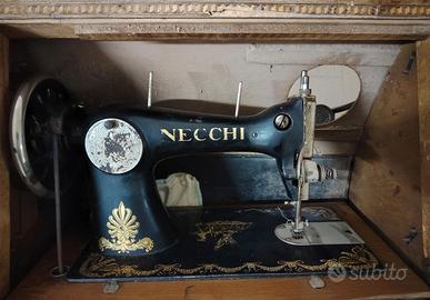 Macchina da cucire Necchi