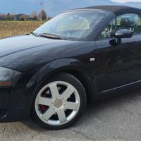 Audi TT CABRIO Roadster 1.8 T 20V 179 cv (ASI + CR