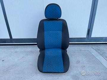 Sedile anteriore destro Fiat Doblo 2006 grigio/blu