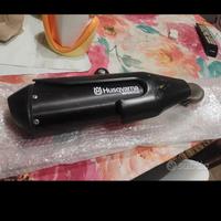 scarico Husqvarna 