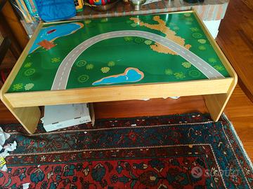 Tavolo bambini