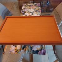 tavolino per colazione 