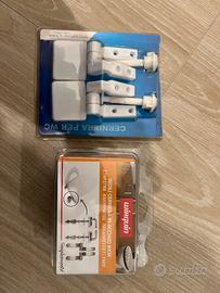 2 modelli di ceniera per wc nuovi mai usati.