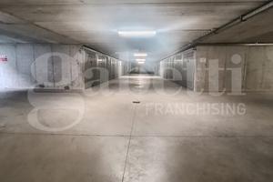 Box/Posto auto Milano [Cod. rif 3298855ARG]