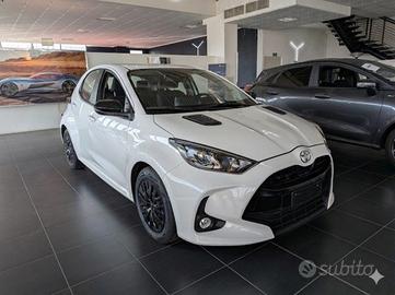 TOYOTA Yaris 1.0 5 porte