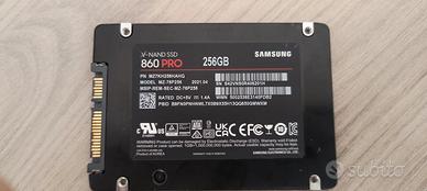 HDU SATA SSD 256GB Samsung 860 Pro buono 100%