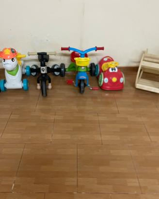 Giochi,moto ,bici e macchine elettriche