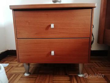 letto como' comodini